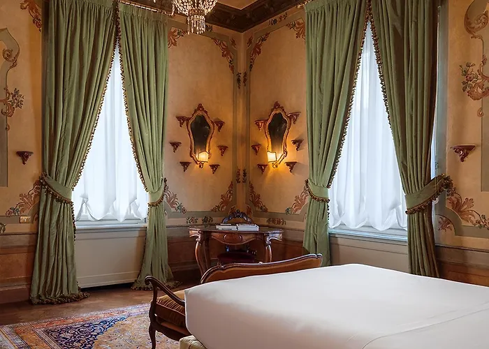 Locarno فندق روما