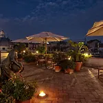 Hotel Locarno 5*
